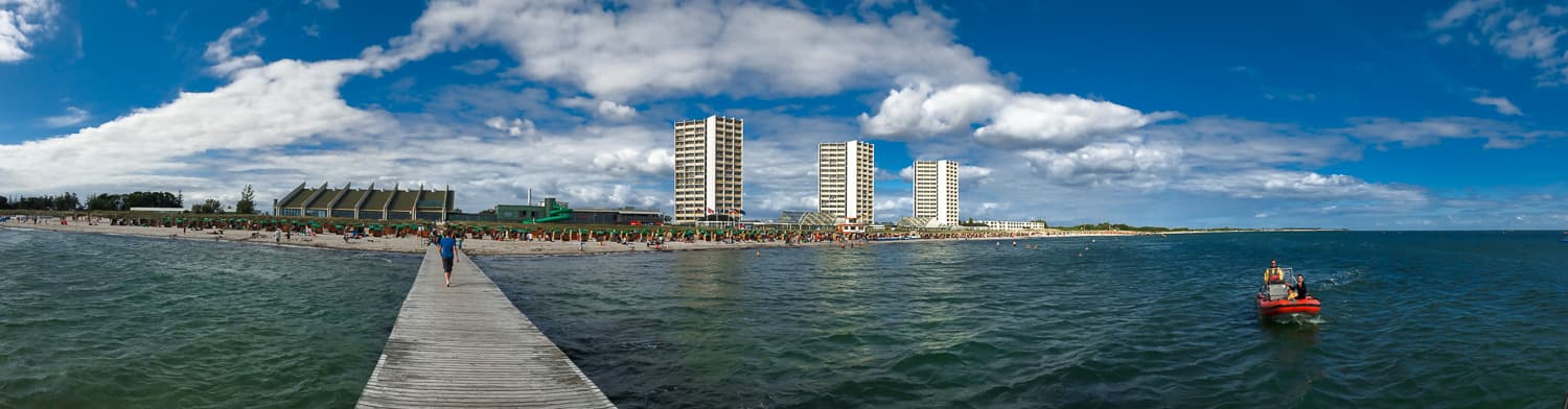 Sandy beach and Baltic Sea at Fehmarn’s Südstrand